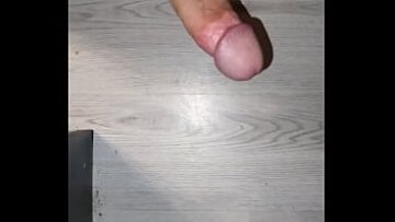 Big Dick Stepbro se pone en la charla sucia de madrastra